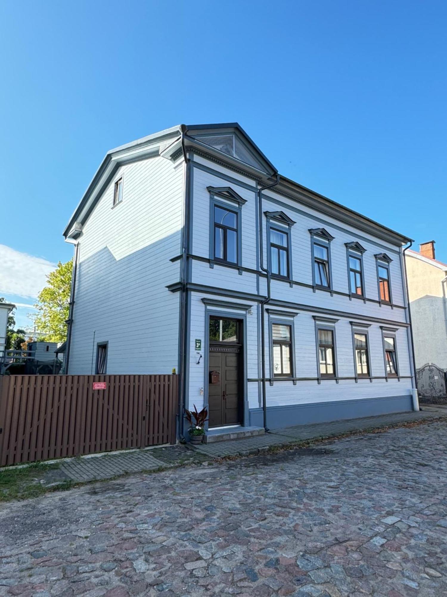555 Метров До Моря Liepāja Екстериор снимка